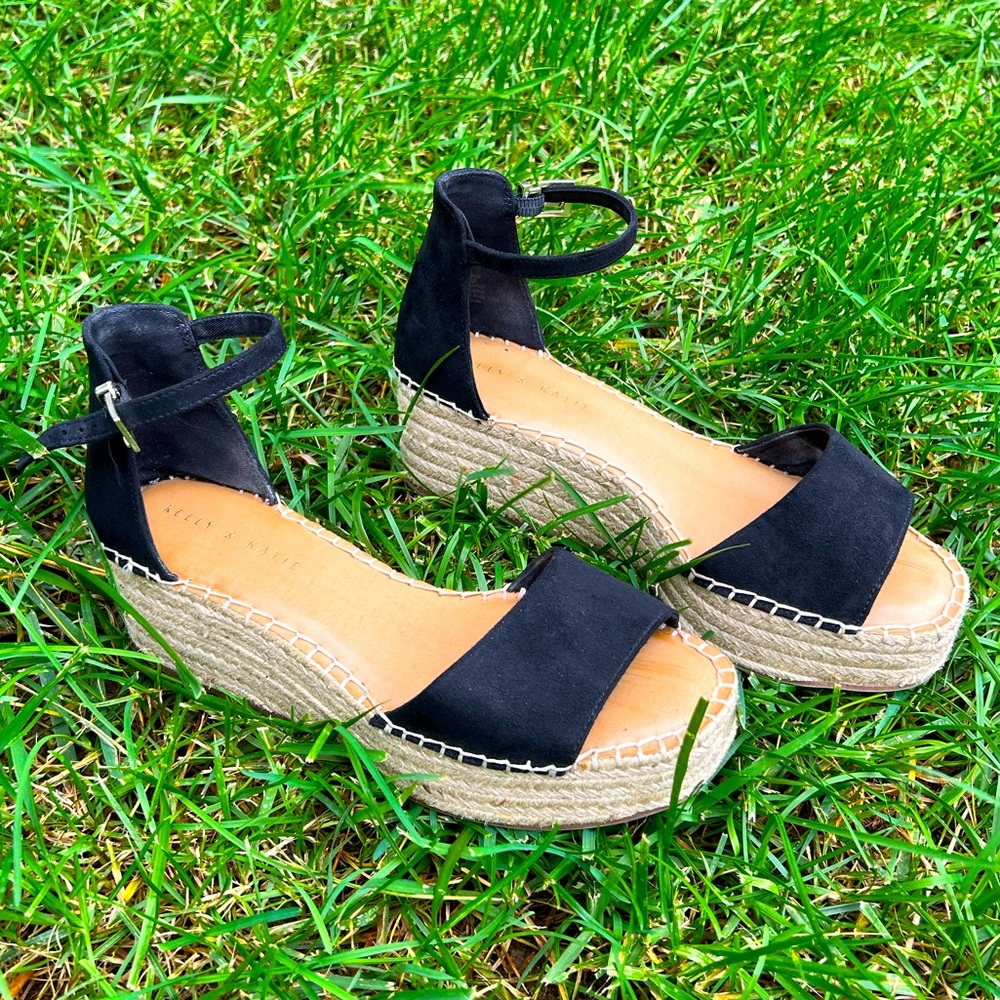 {Kelly & Katie} Espadrilles